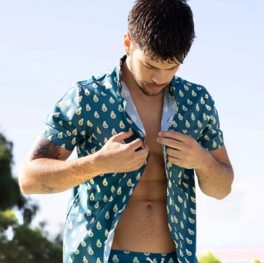 Bermies Avocado Performance Button Down Hawaiian … - image 2